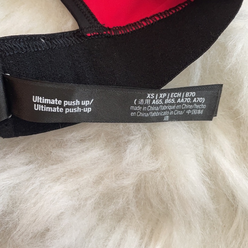Pink Victoria’s Secret Ultimate Push-up Bra Sz XS. - Picture 4 of 5
